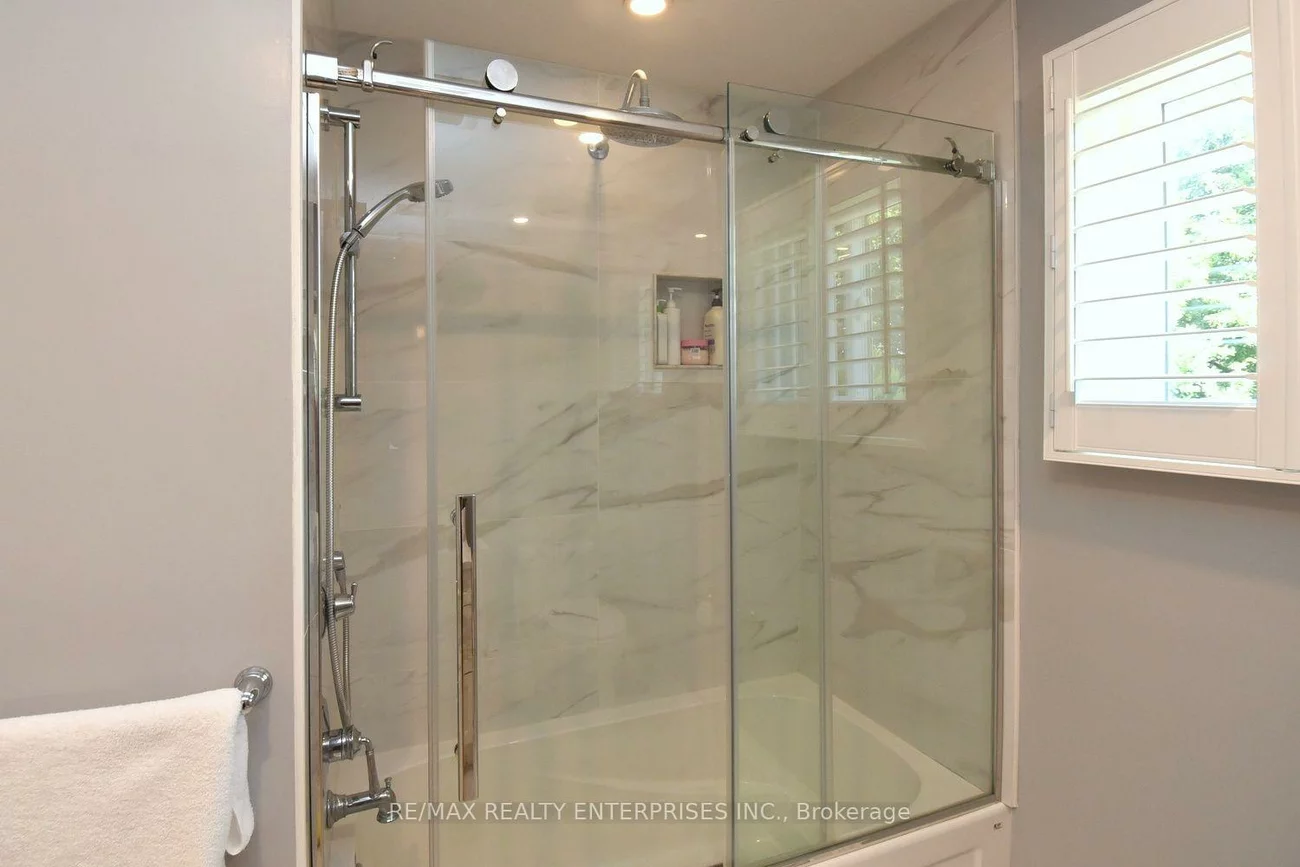 4473, Stonemill, East Credit, Mississauga