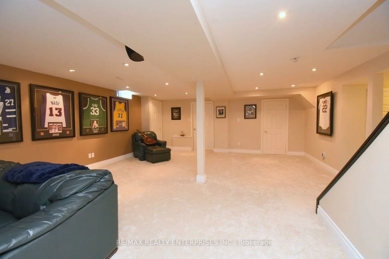 4473, Stonemill, East Credit, Mississauga