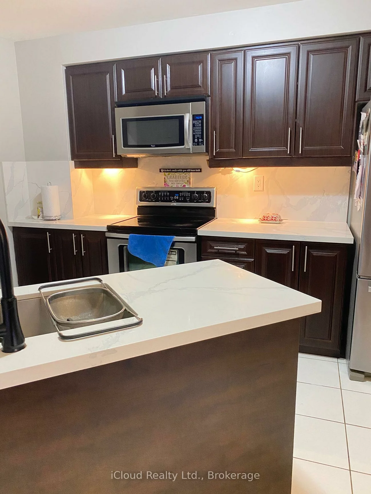2776, Lindholm, Central Erin Mills, Mississauga