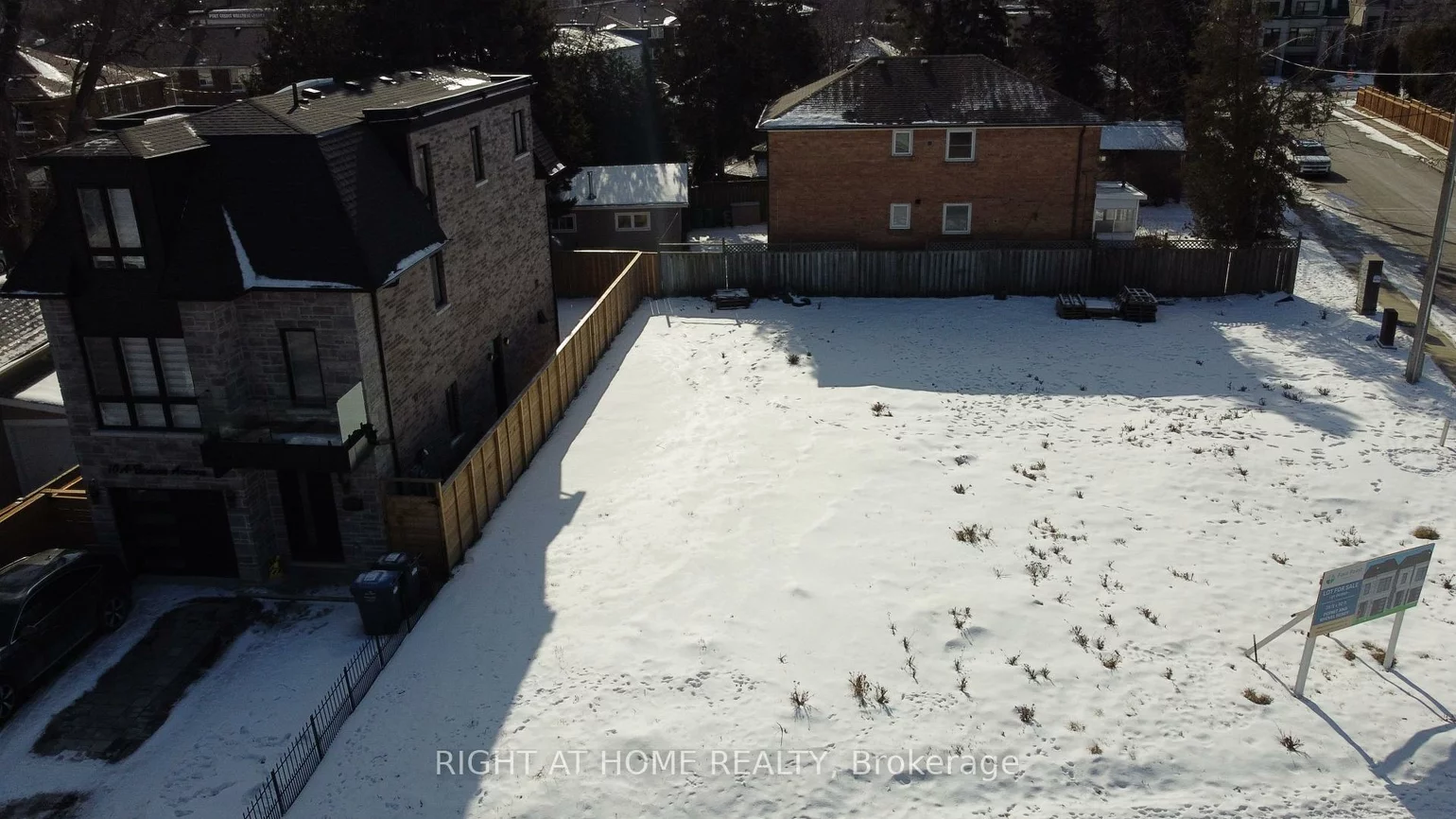 10 B and C, Benson, Port Credit, Mississauga