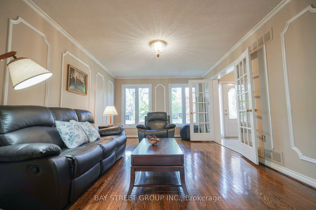 3530, Kingbird, Erin Mills, Mississauga