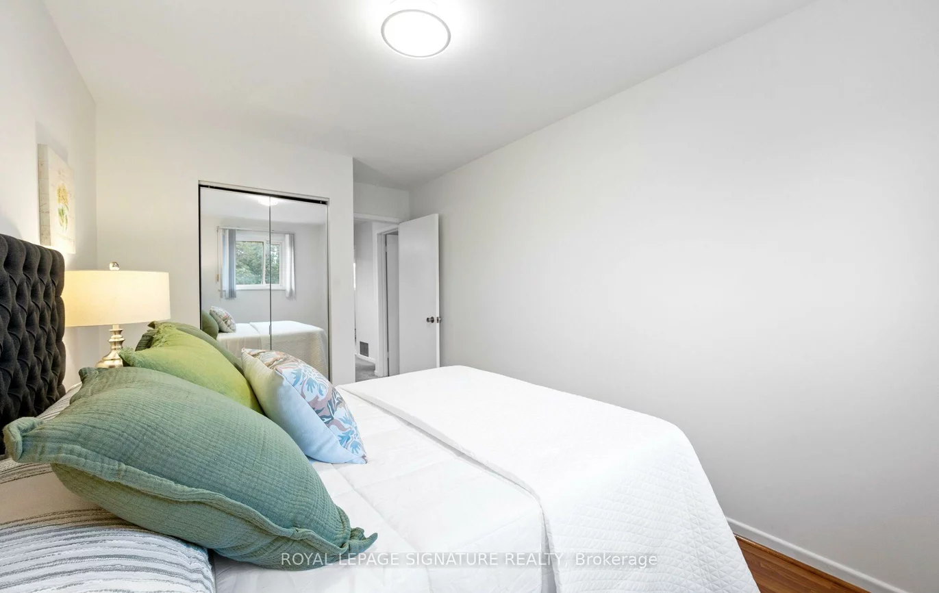 783, Dodsworth, Applewood, Mississauga
