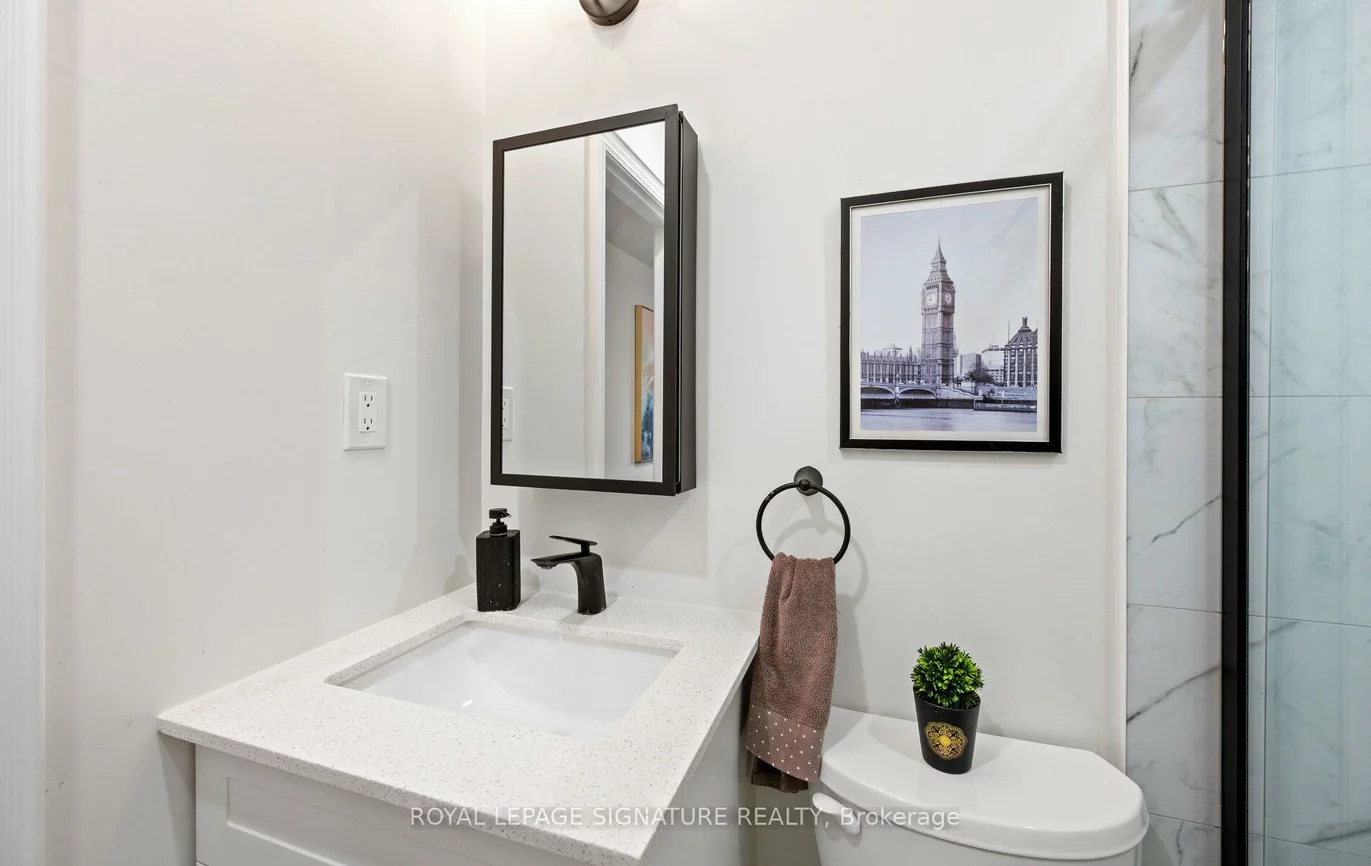 783, Dodsworth, Applewood, Mississauga