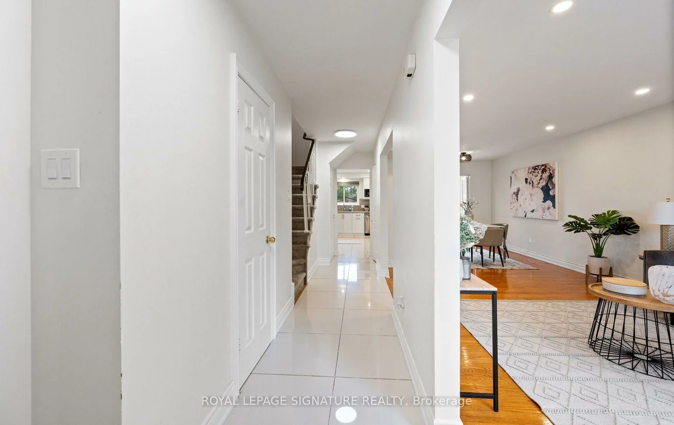 783, Dodsworth, Applewood, Mississauga