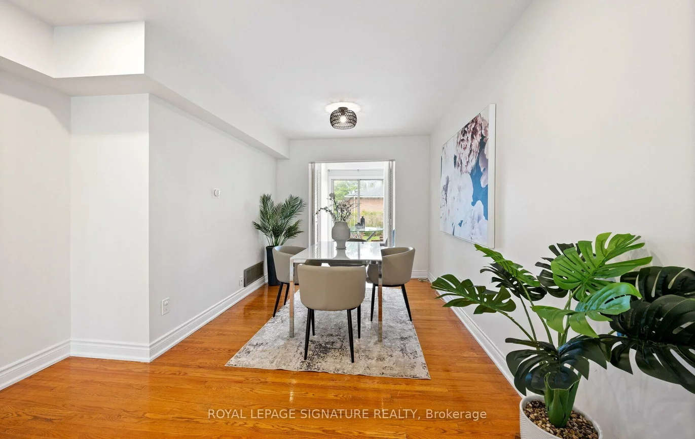 783, Dodsworth, Applewood, Mississauga