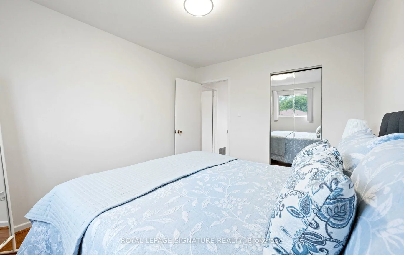 783, Dodsworth, Applewood, Mississauga