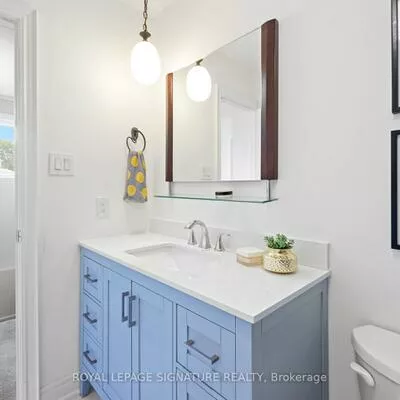 783, Dodsworth, Applewood, Mississauga