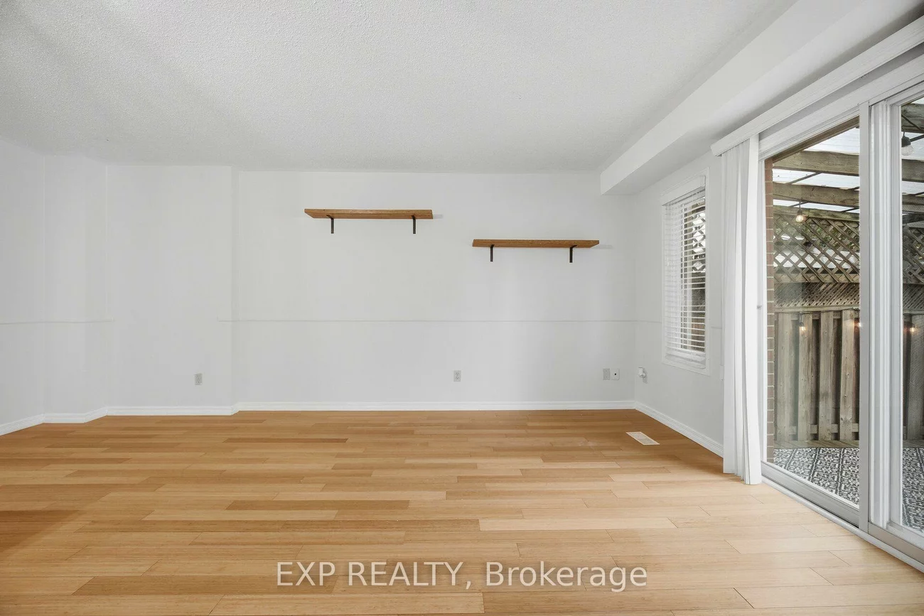 3103, Augusta, Meadowvale, Mississauga