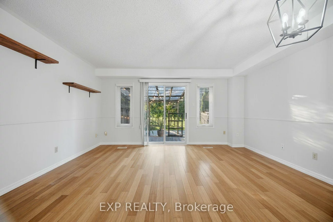3103, Augusta, Meadowvale, Mississauga