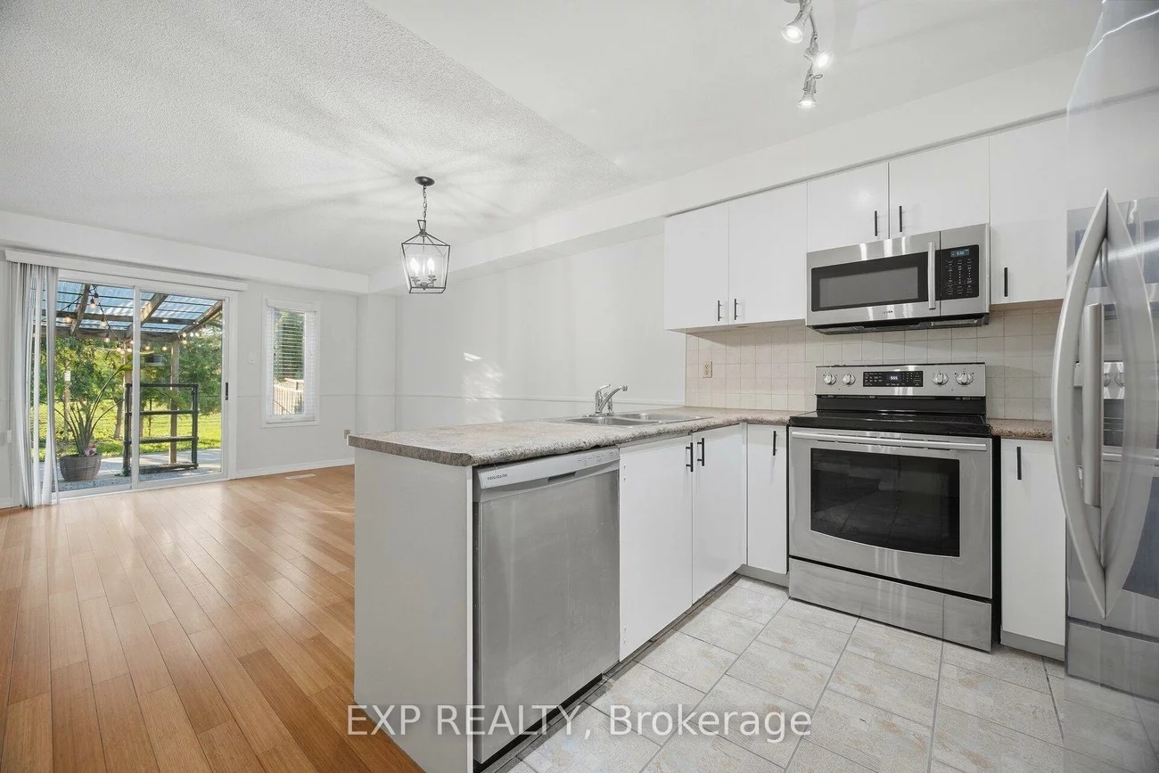 3103, Augusta, Meadowvale, Mississauga