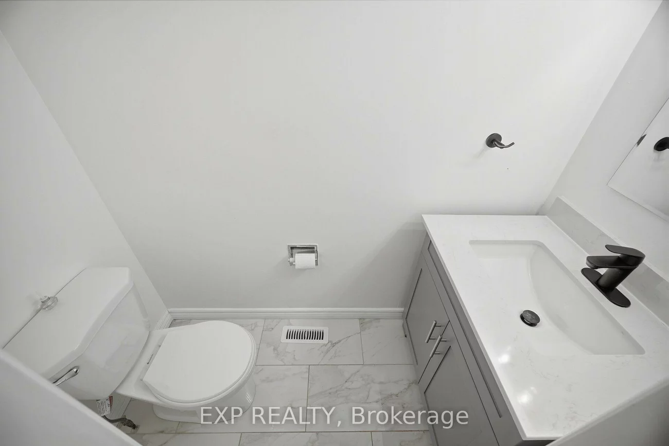 3103, Augusta, Meadowvale, Mississauga