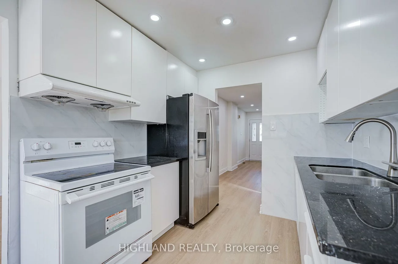 4066, Wycliffe, Creditview, Mississauga