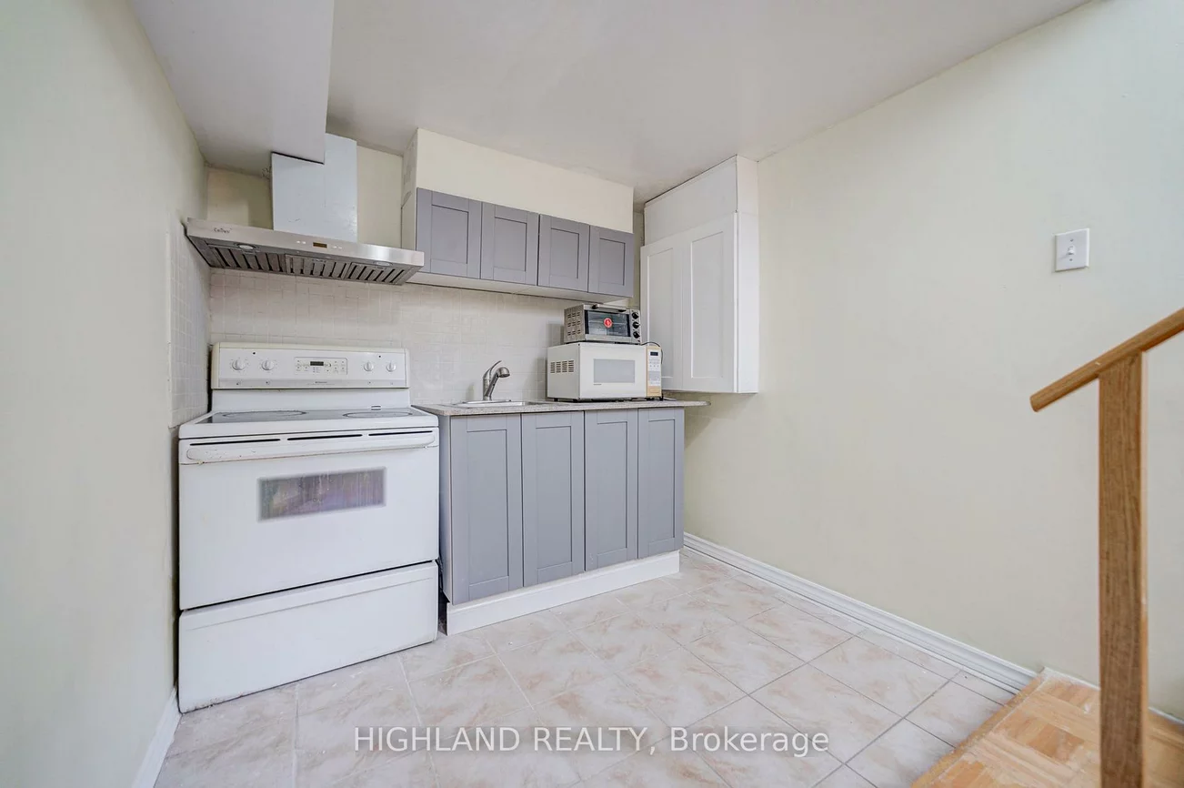 4066, Wycliffe, Creditview, Mississauga