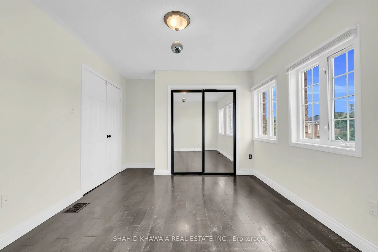 952, Marygrace, East Credit, Mississauga