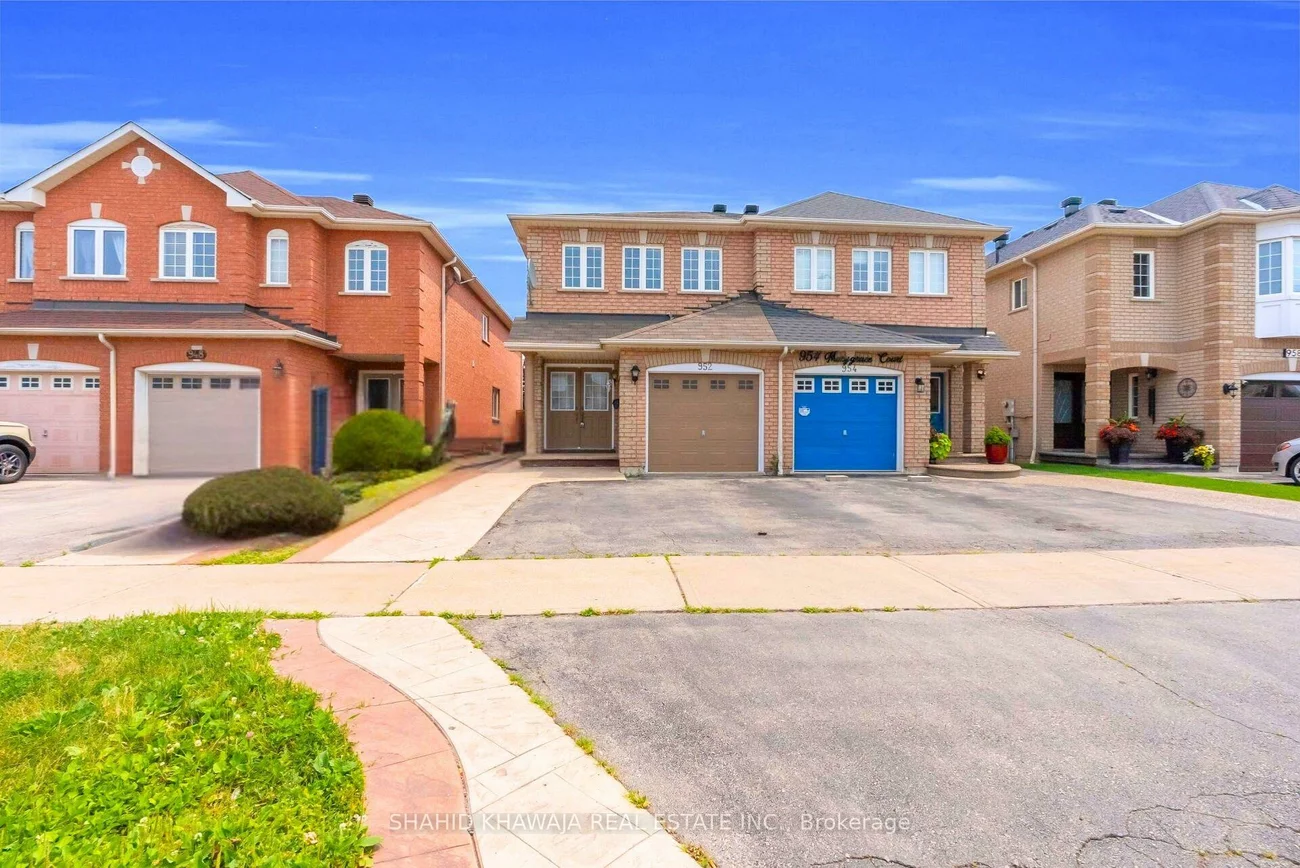 952, Marygrace, East Credit, Mississauga