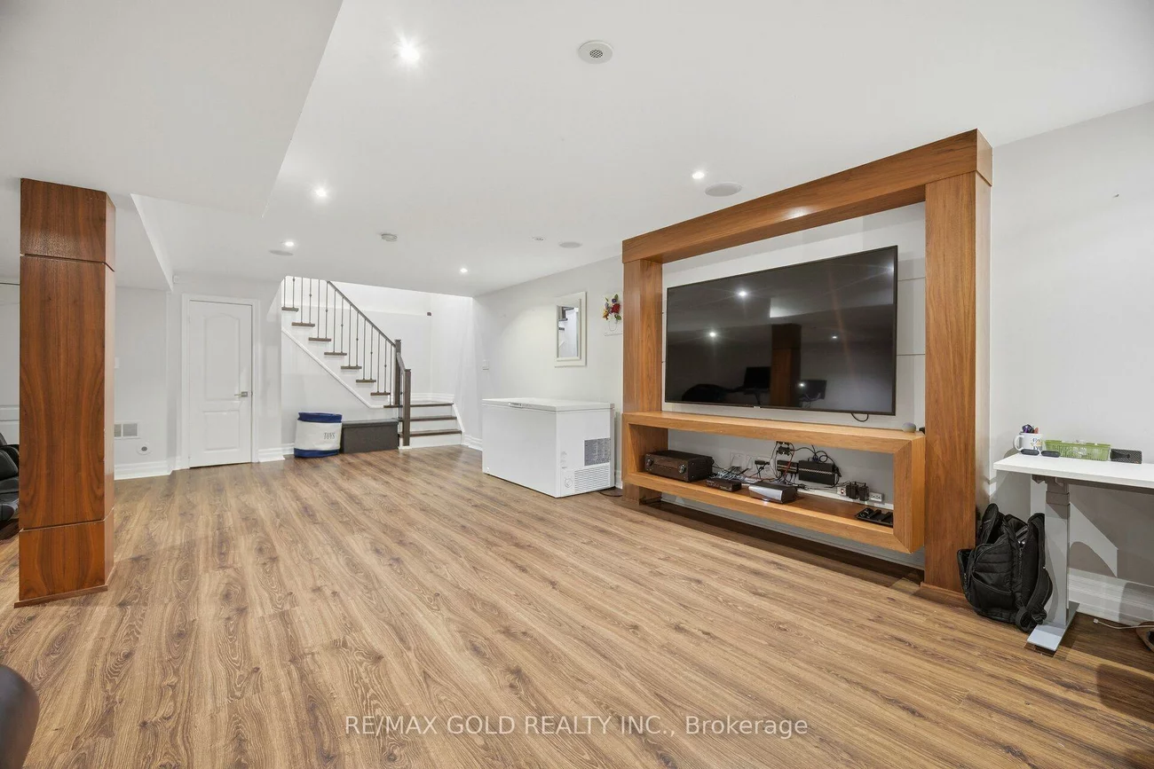 3142, Eclipse, Churchill Meadows, Mississauga