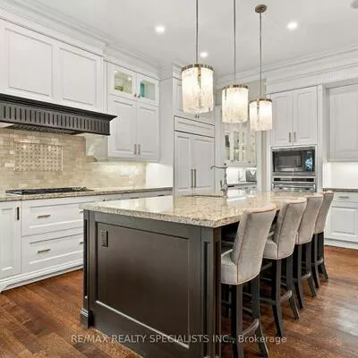 53, Cumberland, Port Credit, Mississauga