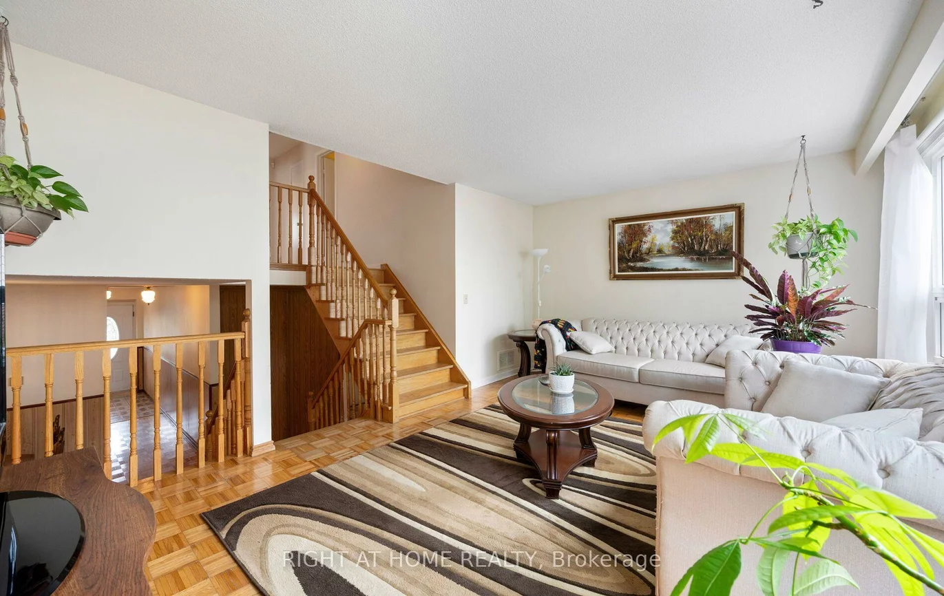 875, Messenger Meadow, Creditview, Mississauga