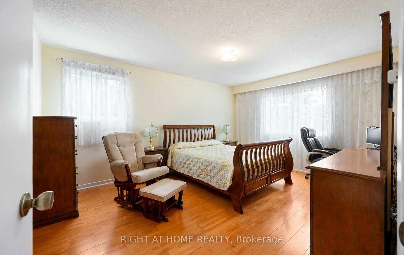875, Messenger Meadow, Creditview, Mississauga
