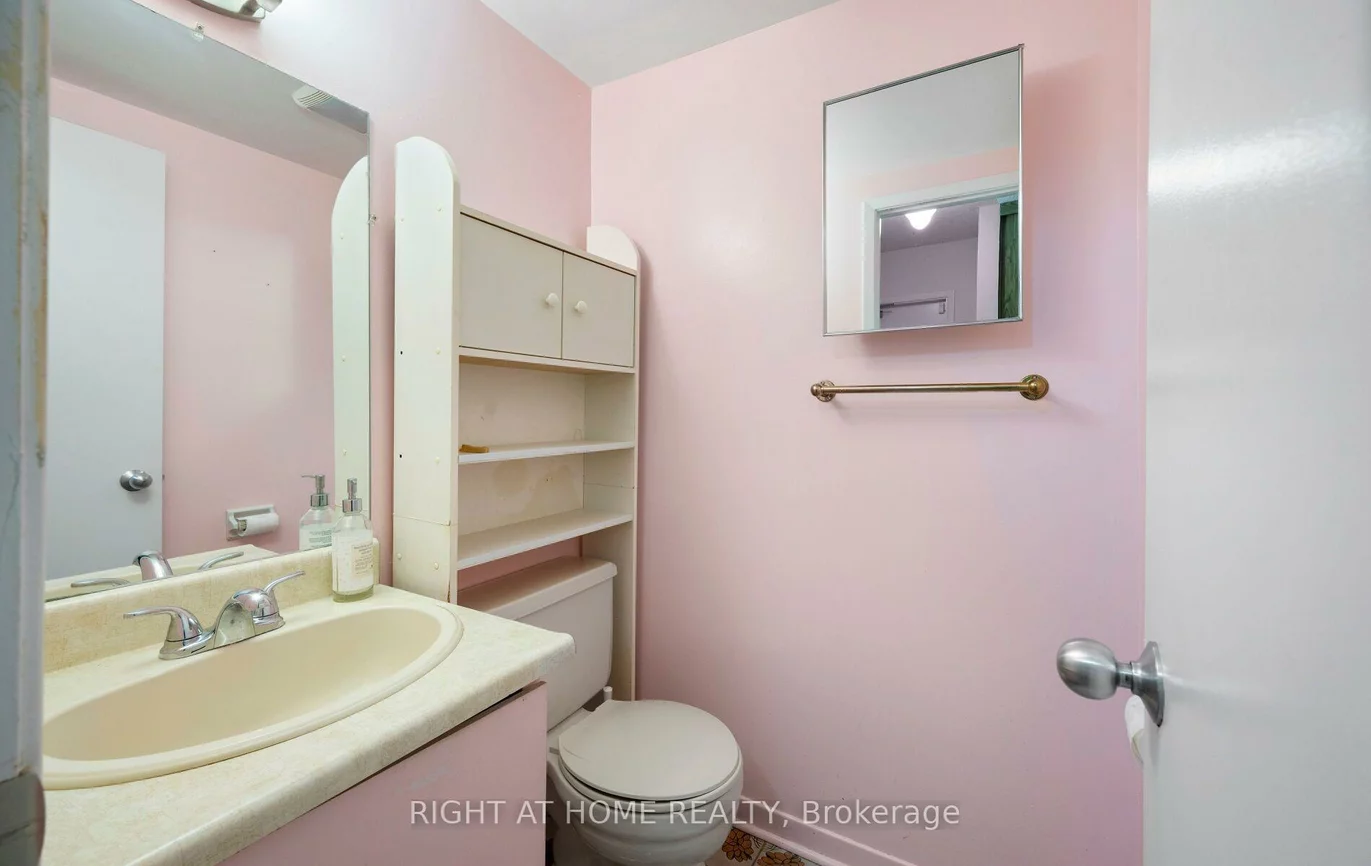 875, Messenger Meadow, Creditview, Mississauga