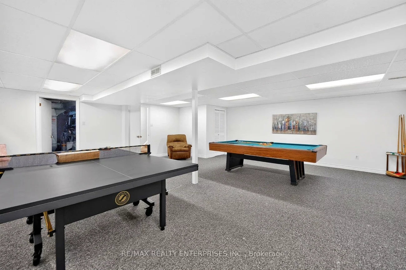 829, Terlin, Lorne Park, Mississauga