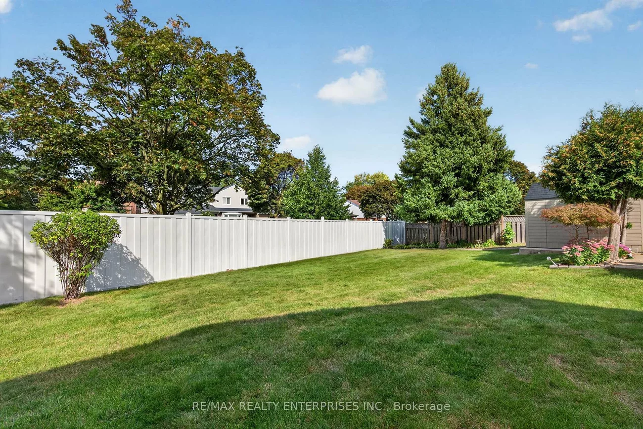 2482, Windjammer, Erin Mills, Mississauga