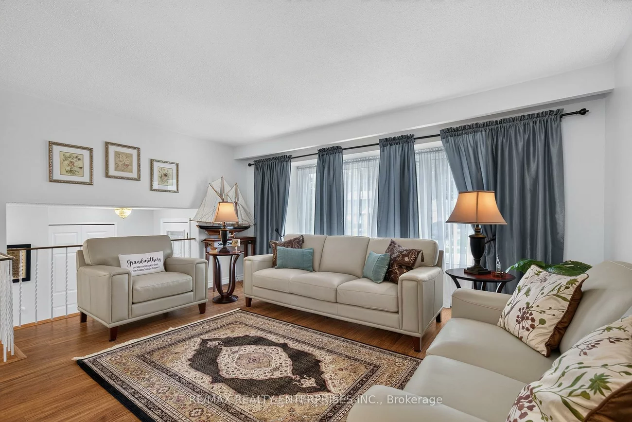 2482, Windjammer, Erin Mills, Mississauga