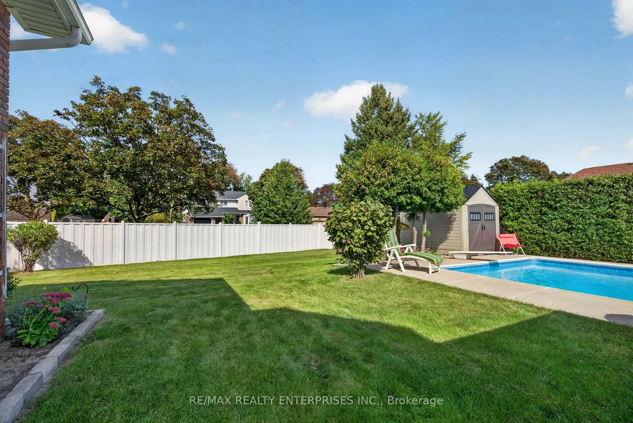 2482, Windjammer, Erin Mills, Mississauga