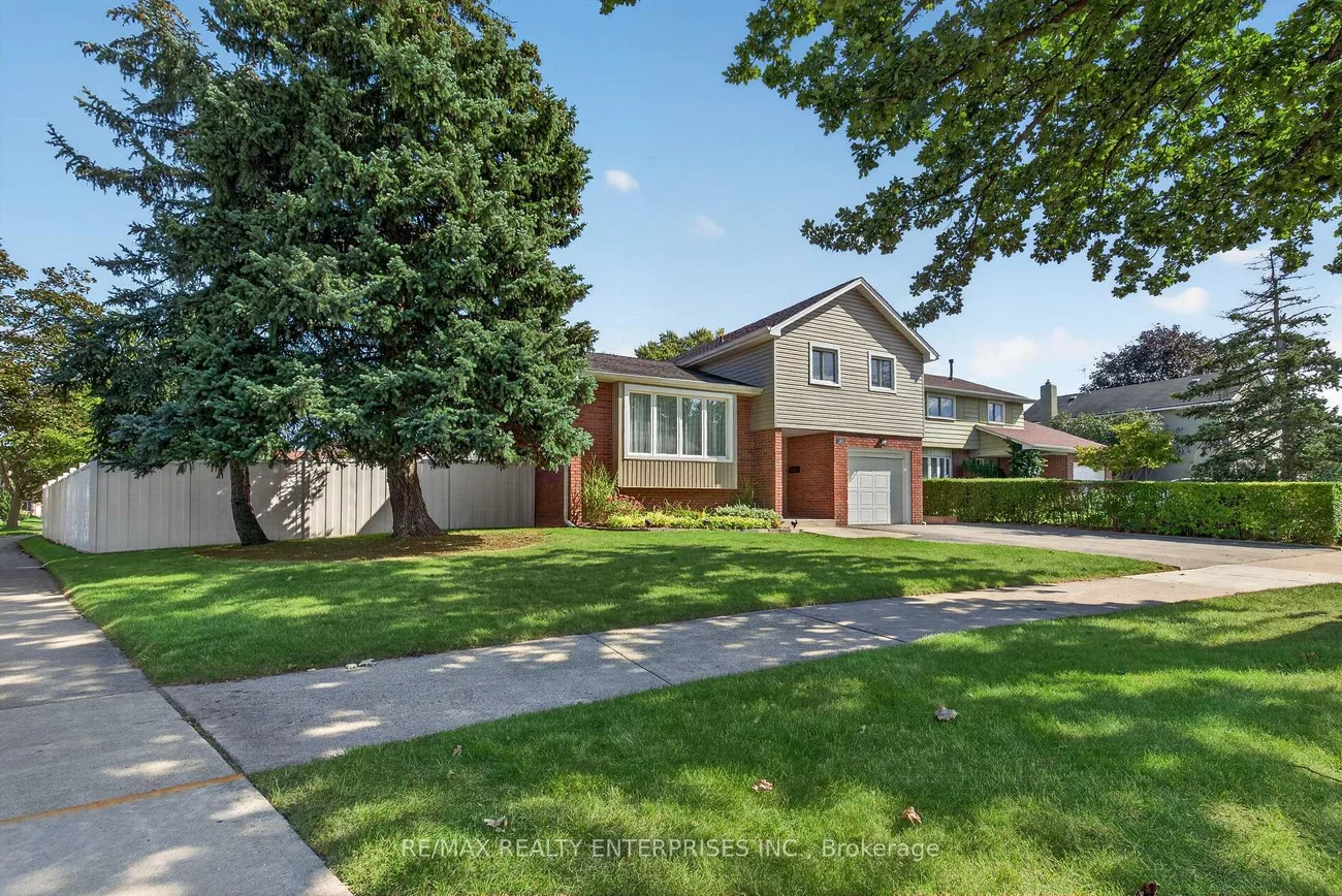 2482, Windjammer, Erin Mills, Mississauga