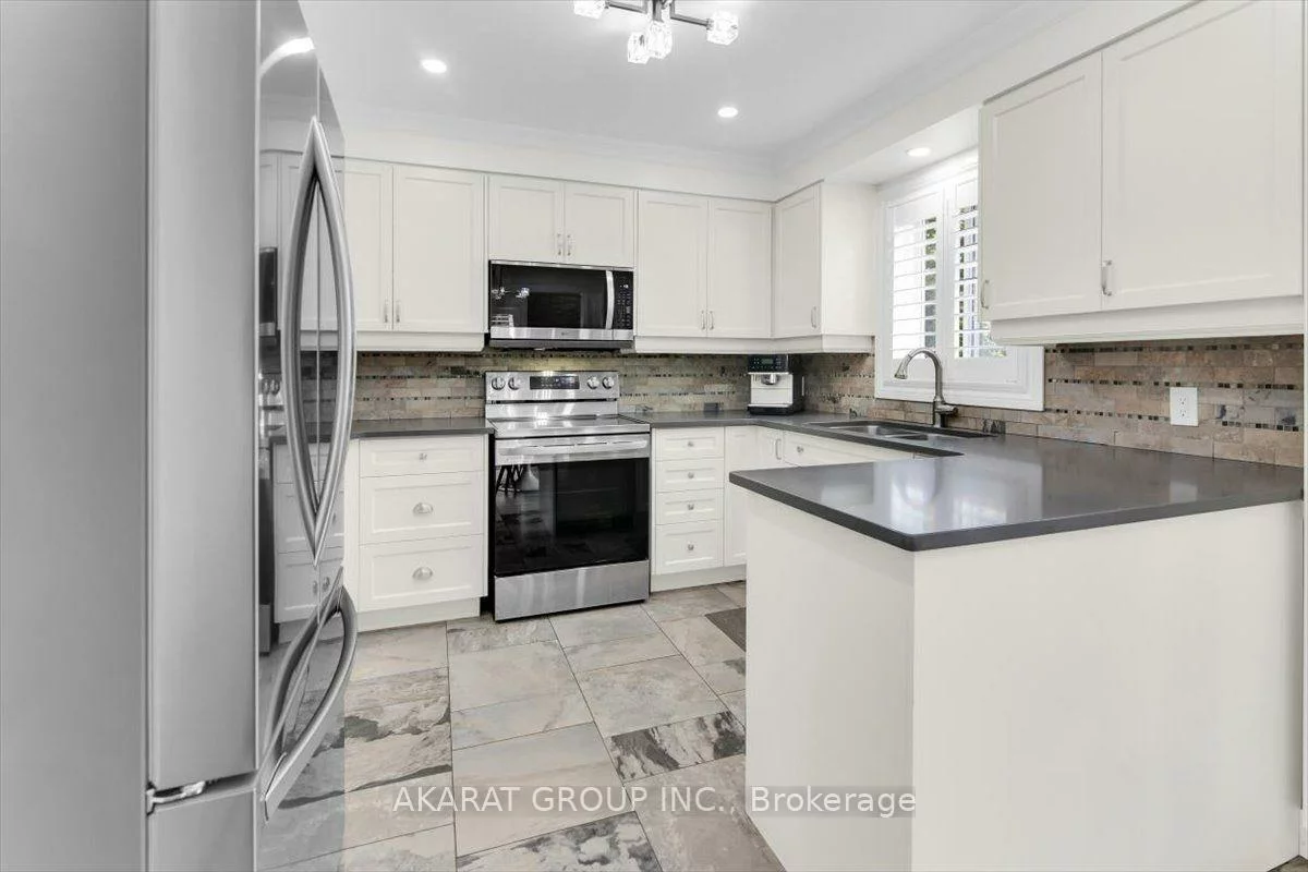 6907, Gracefield, Lisgar, Mississauga
