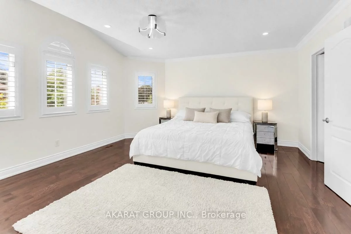 6907, Gracefield, Lisgar, Mississauga