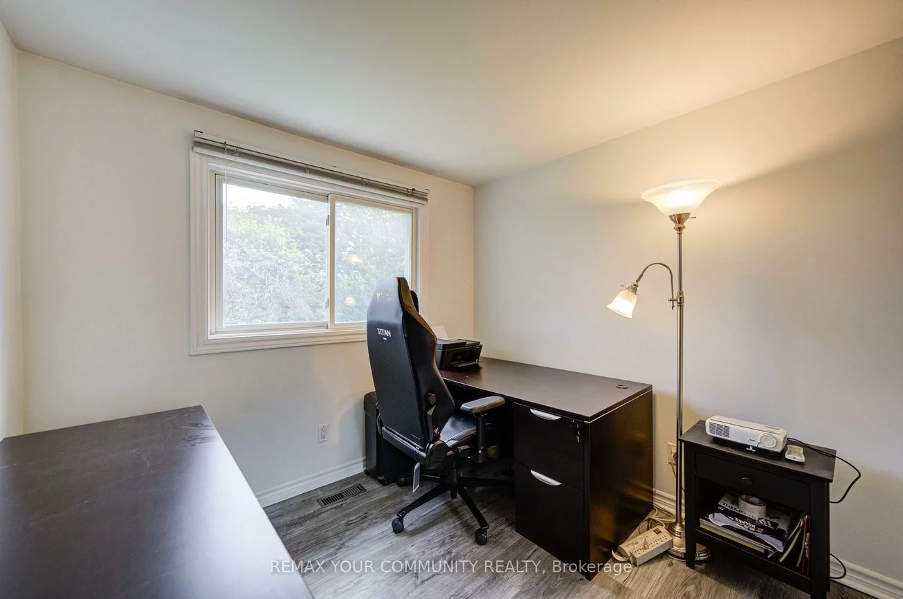 3205, Martins Pine, Erin Mills, Mississauga