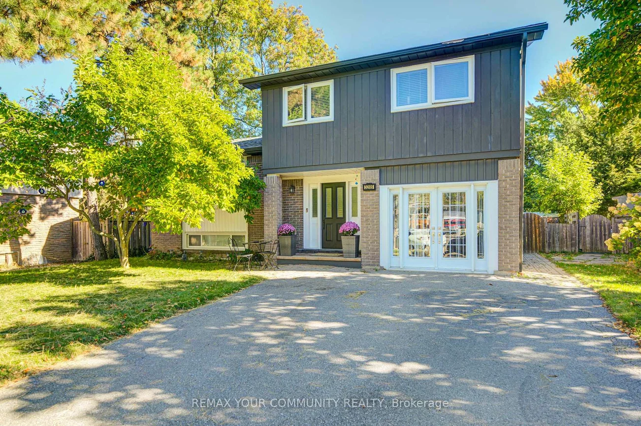 3205, Martins Pine, Erin Mills, Mississauga