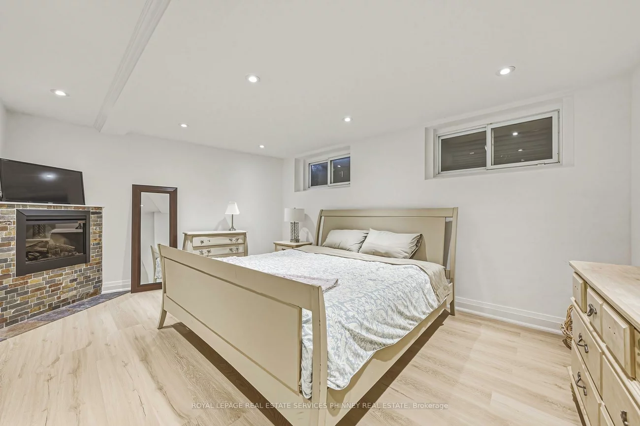 52, Joymar, Streetsville, Mississauga