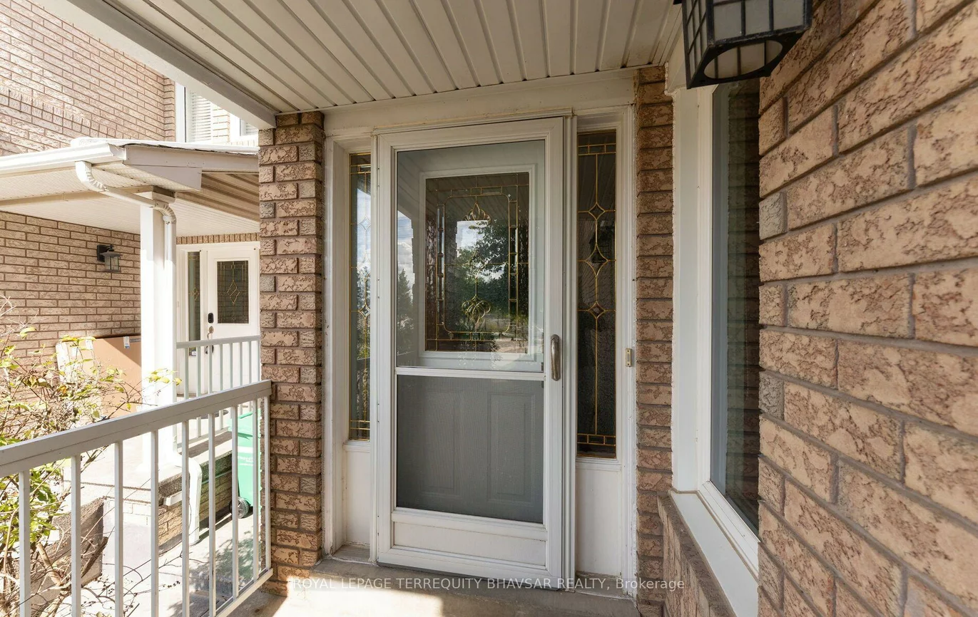 6559, Sapling, Lisgar, Mississauga