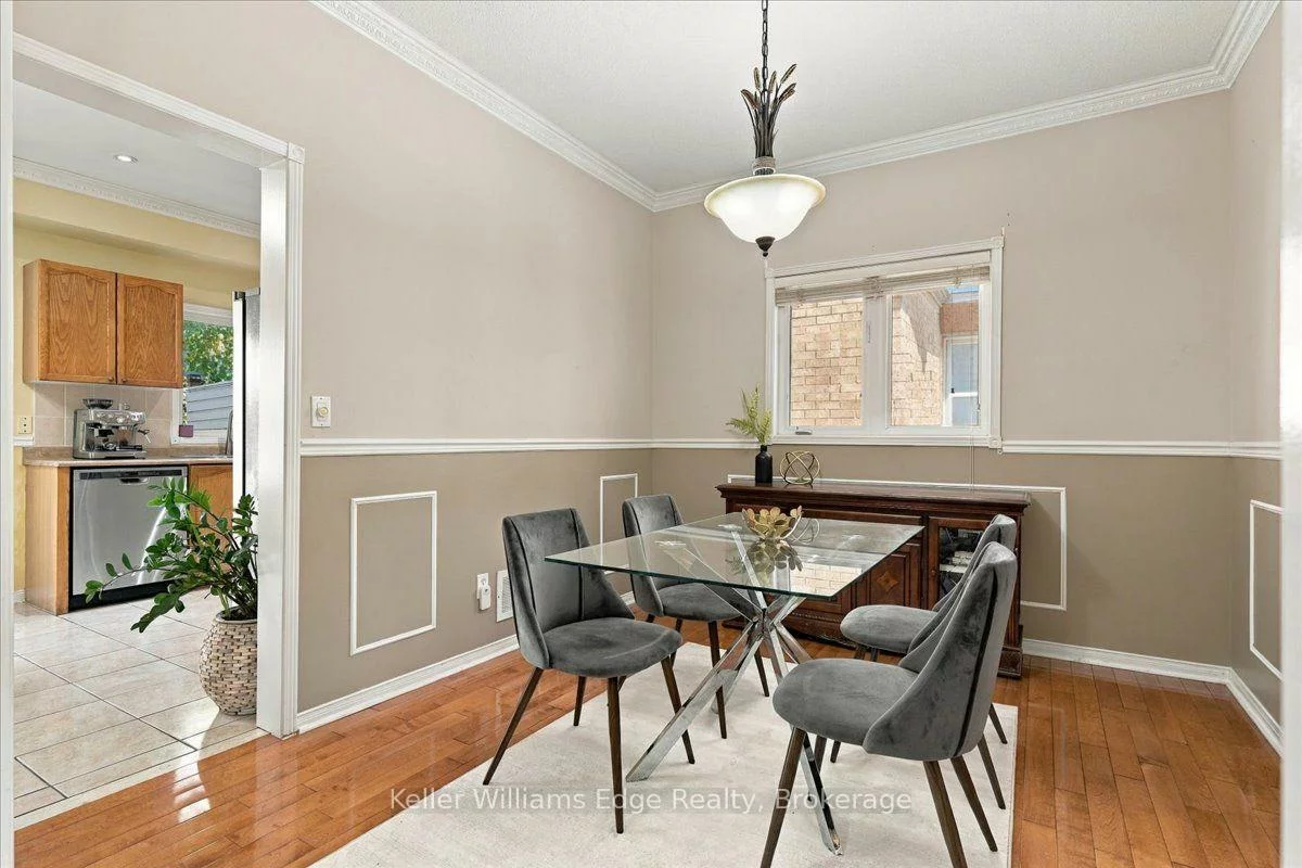 671, Twain, Meadowvale Village, Mississauga