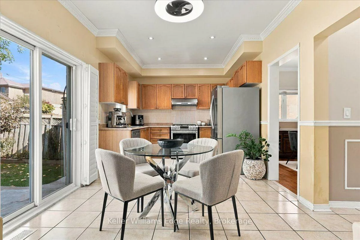 671, Twain, Meadowvale Village, Mississauga