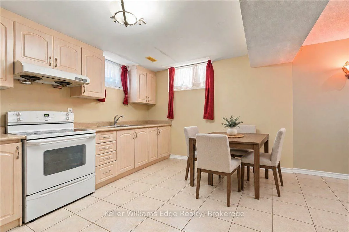 671, Twain, Meadowvale Village, Mississauga