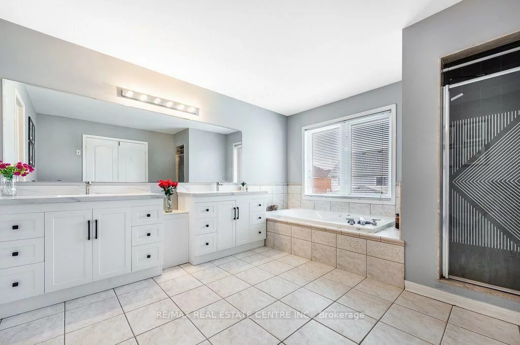 3696, Waterfall, Lisgar, Mississauga