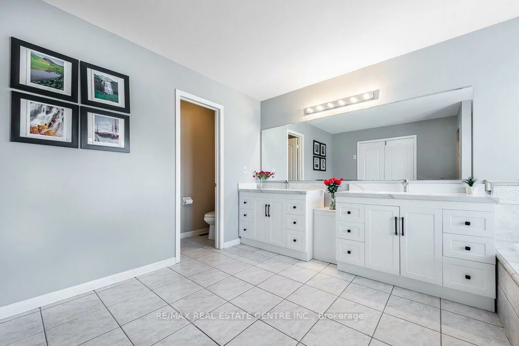 3696, Waterfall, Lisgar, Mississauga
