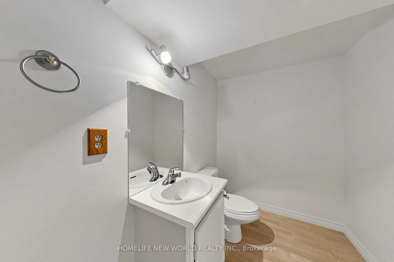 3973, Rolling Valley, Erin Mills, Mississauga