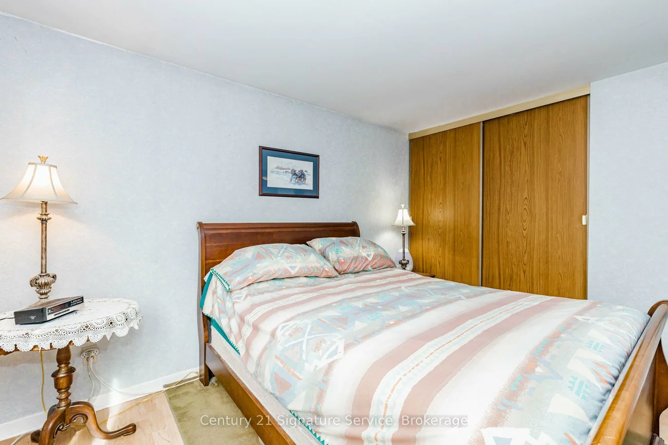 2588, Pinkwell, Sheridan, Mississauga