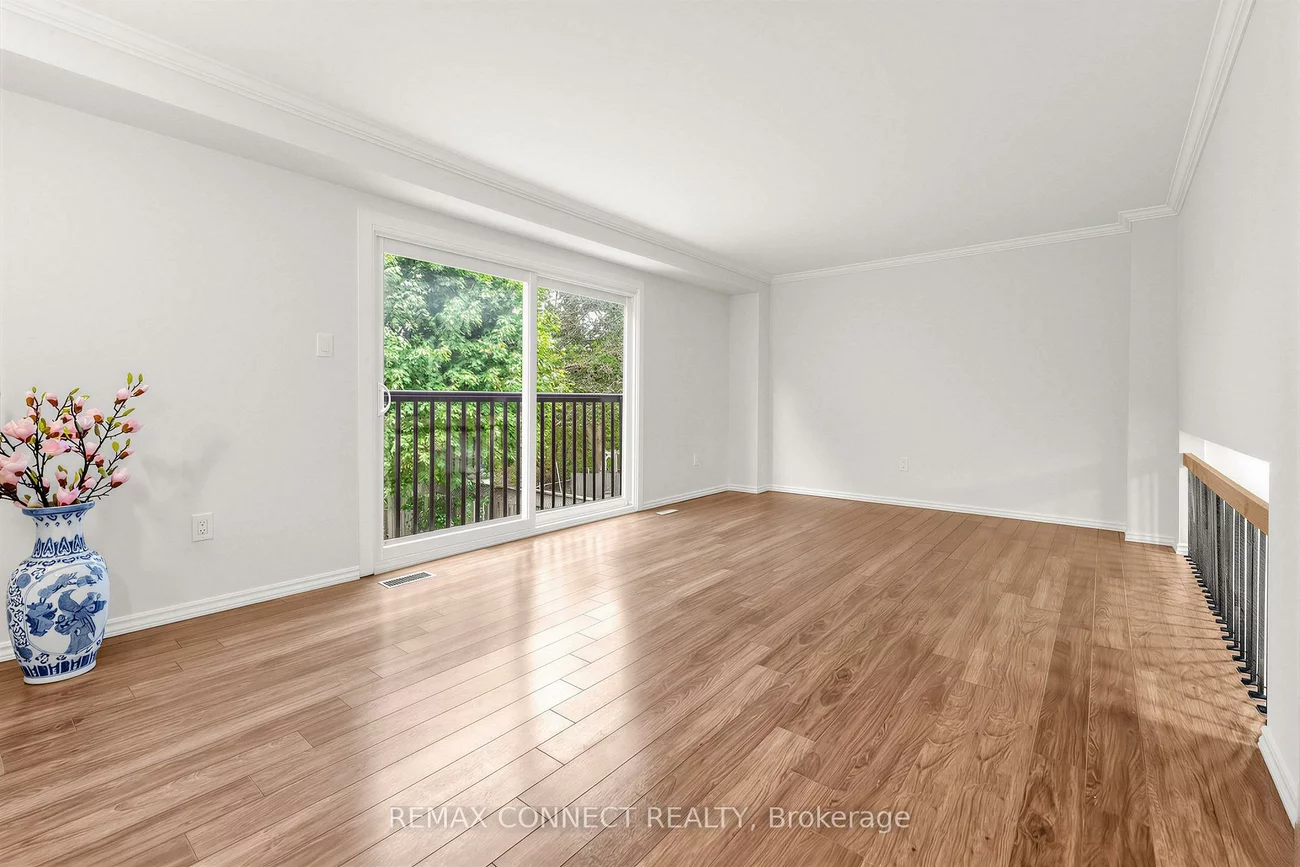 4199, Trellis, Erin Mills, Mississauga