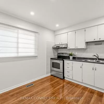 4199, Trellis, Erin Mills, Mississauga