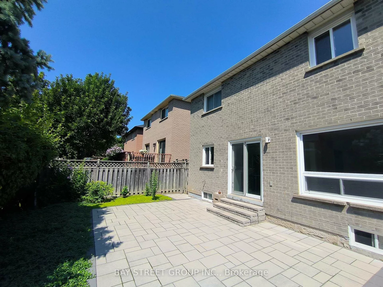 3282, Dragon, Fairview, Mississauga