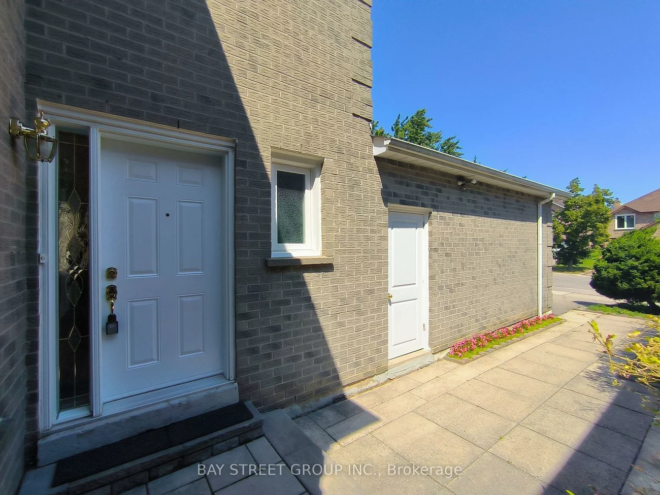 3282, Dragon, Fairview, Mississauga