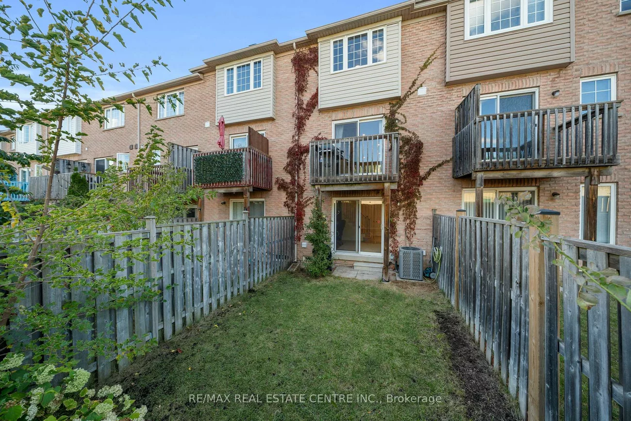 3440, Redpath, Lisgar, Mississauga