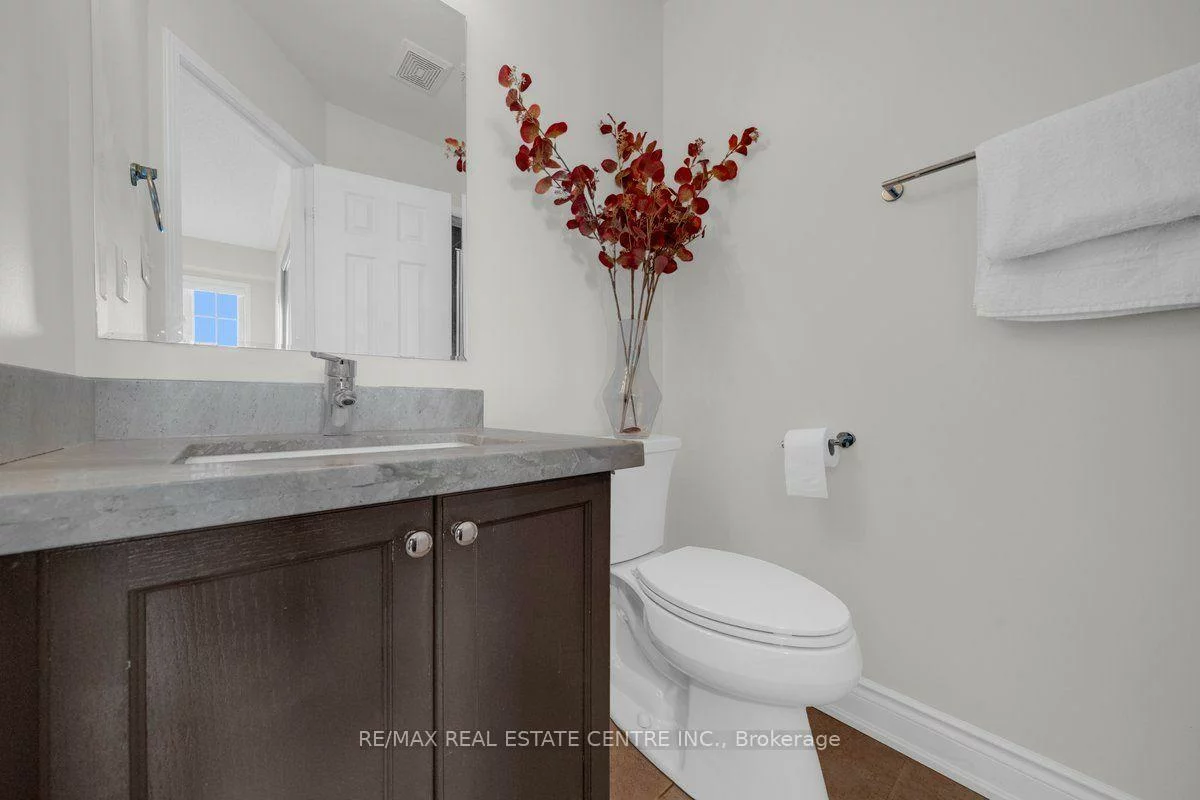 3440, Redpath, Lisgar, Mississauga
