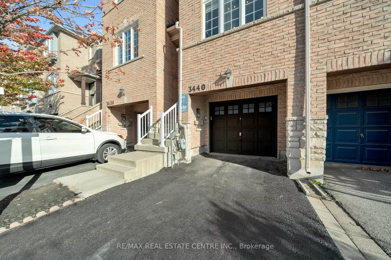 3440, Redpath, Lisgar, Mississauga