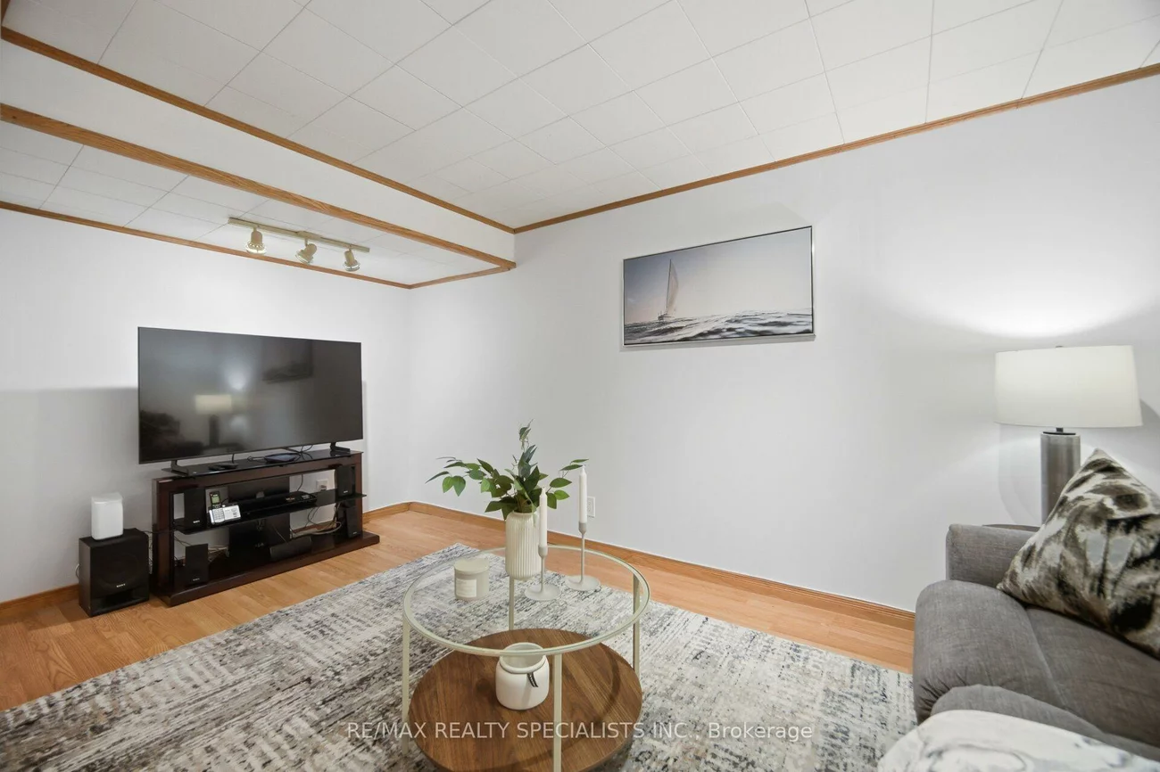6851, Avila, Meadowvale, Mississauga